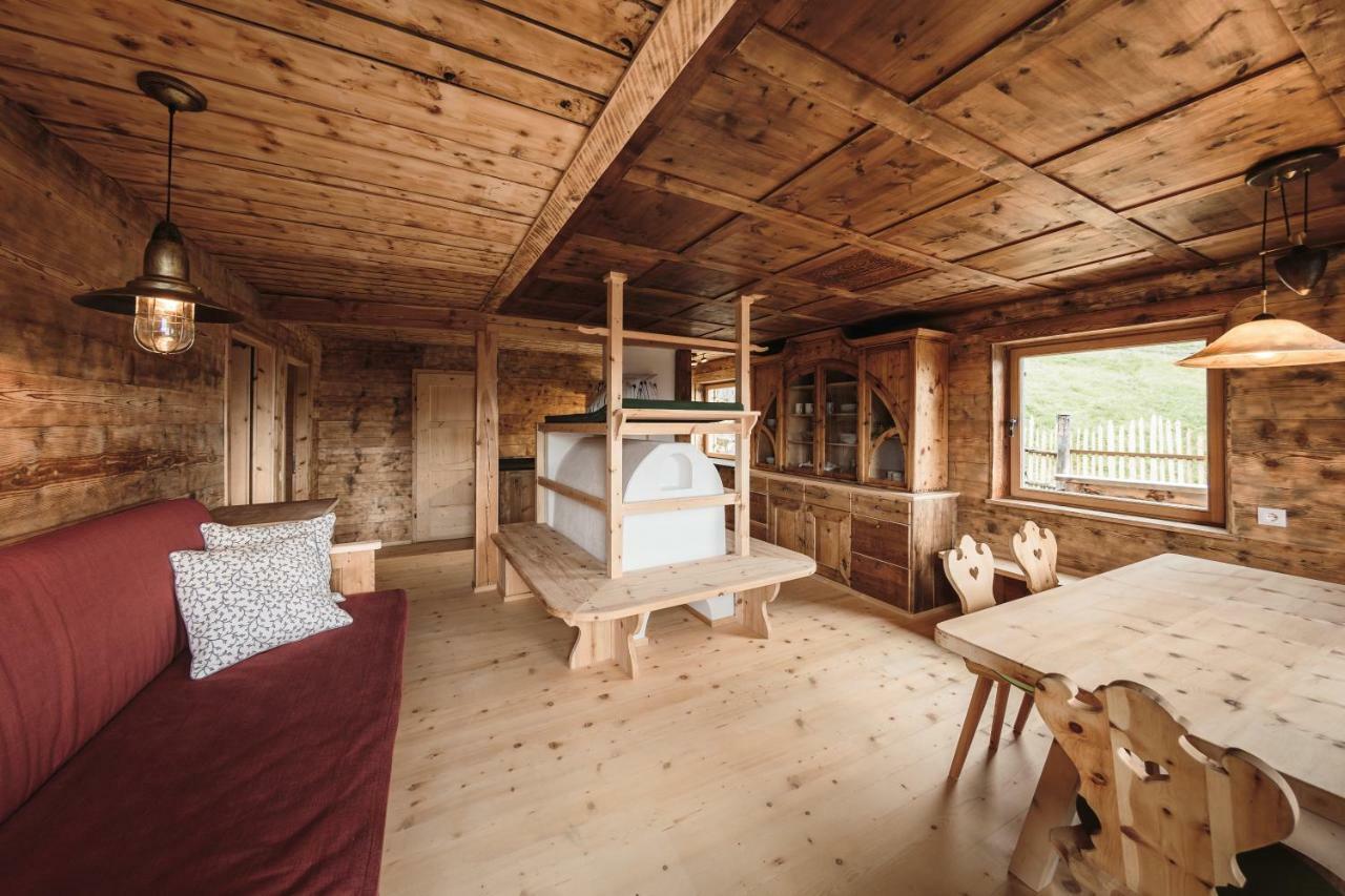 Hirschhof Pfrein - Hideaway Leilighet Chiusa Eksteriør bilde